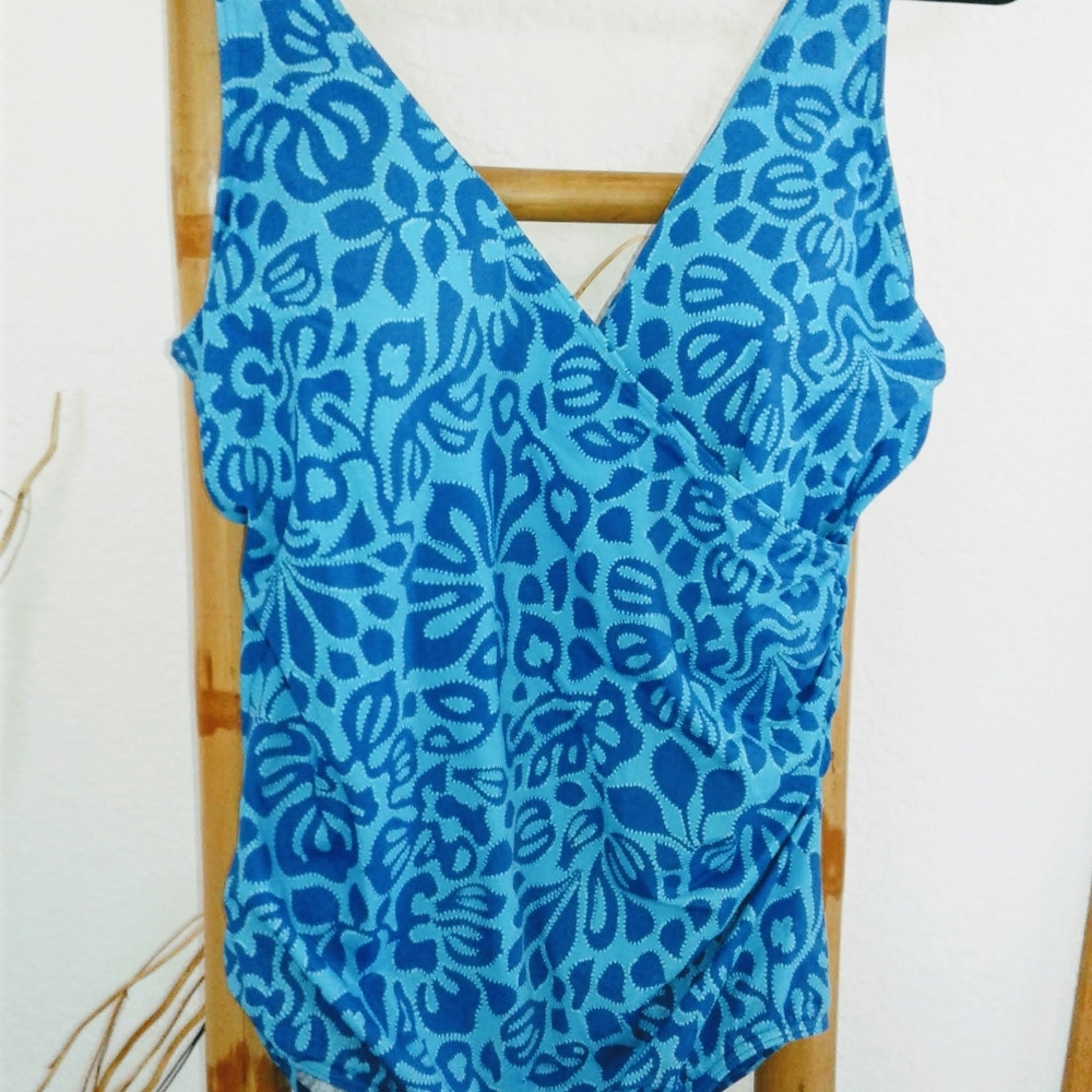 COPY - Swimsuit  Lands End Sz 18  1 piece Turqoise